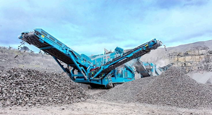 powerscreen-warrior-1400x-mobile-screening-plant