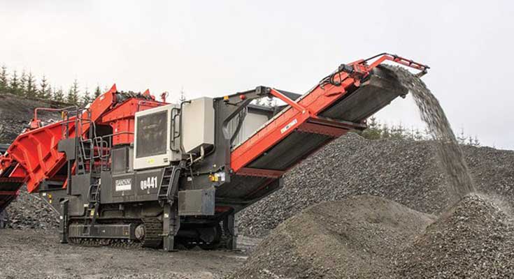 qh441-mobile-hydrocone-crusher